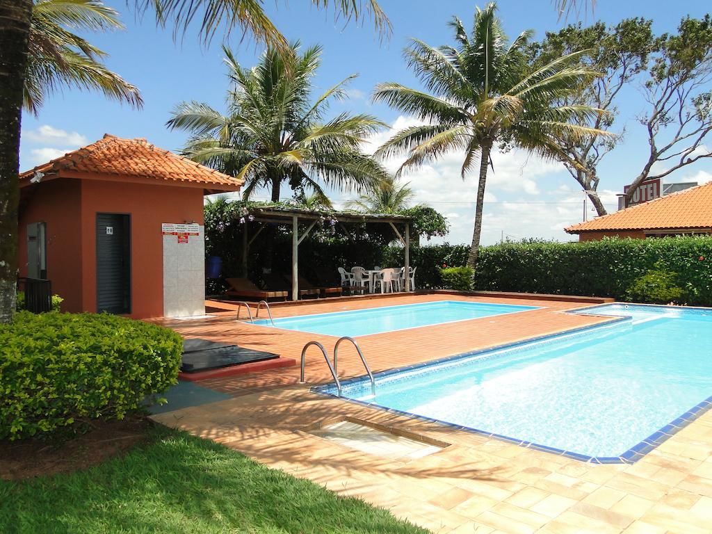 Hotel Pousada Vale Do Sol Em Pompéia מראה חיצוני תמונה