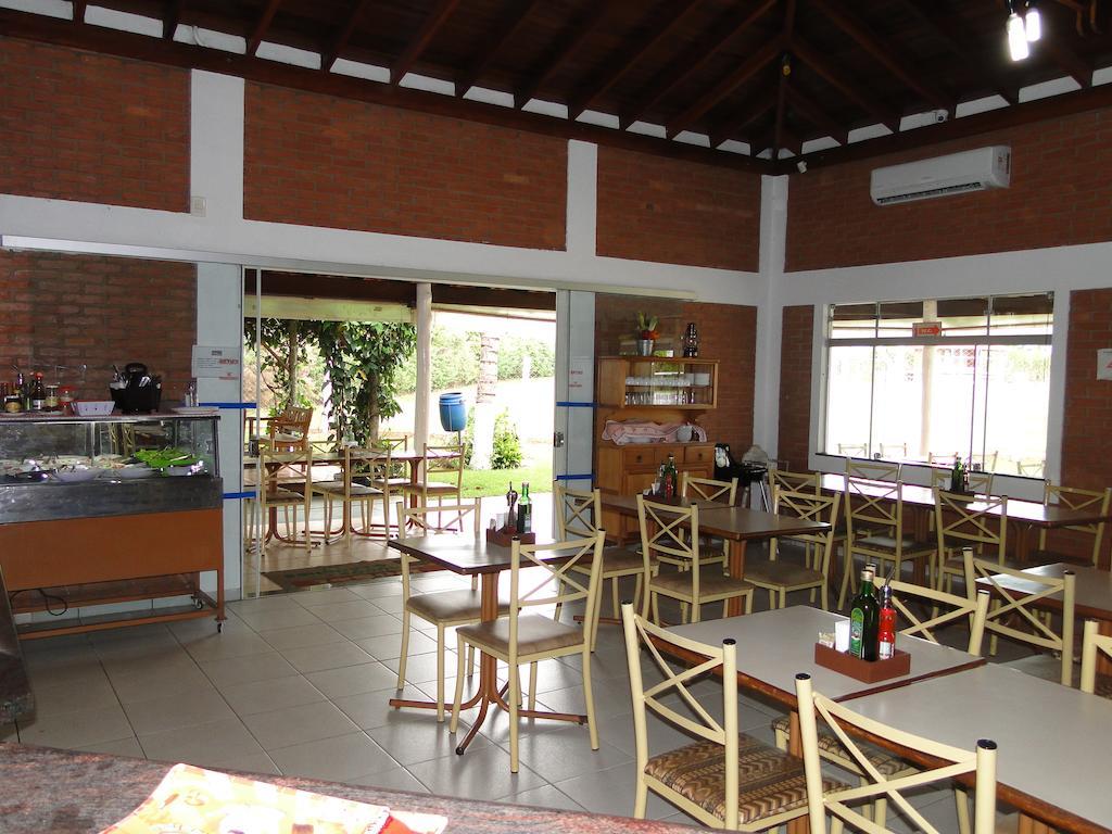 Hotel Pousada Vale Do Sol Em Pompéia מראה חיצוני תמונה