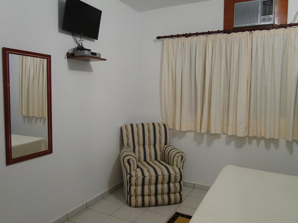 Hotel Pousada Vale Do Sol Em Pompéia חדר תמונה