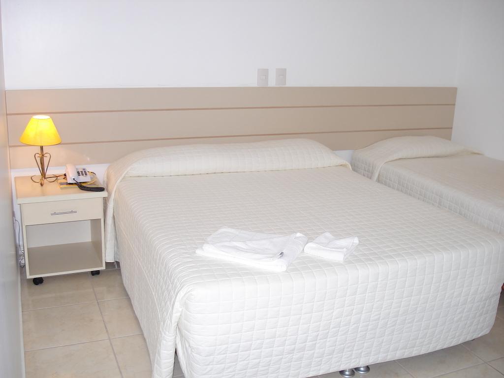 Hotel Pousada Vale Do Sol Em Pompéia מראה חיצוני תמונה