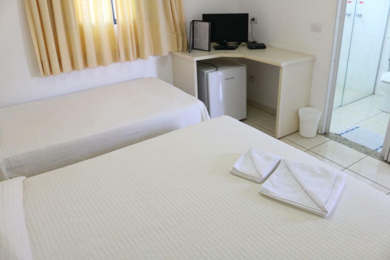 Hotel Pousada Vale Do Sol Em Pompéia מראה חיצוני תמונה